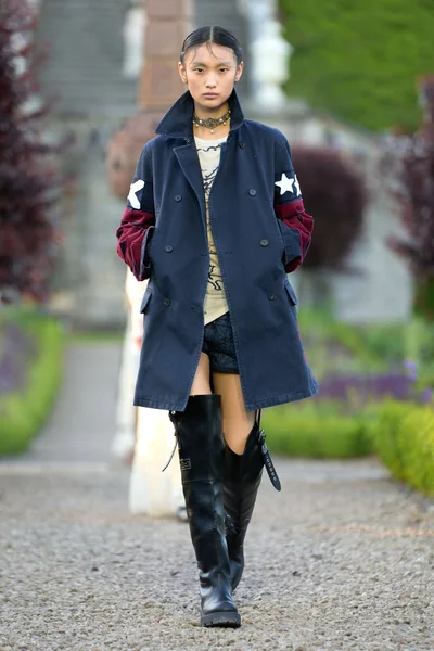 Look 46